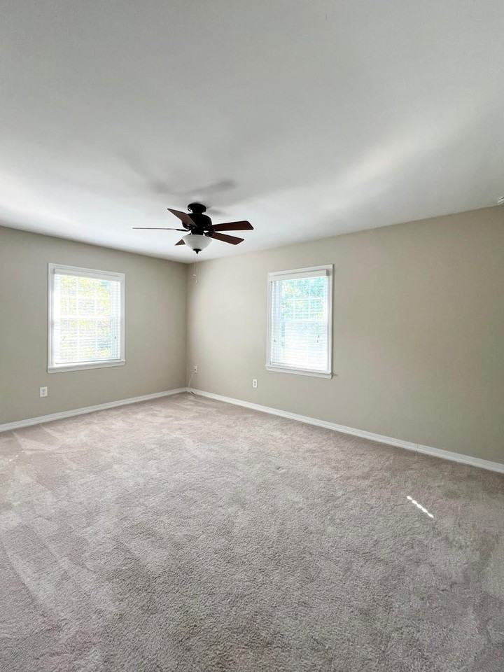 20301 Shelburne Rd #8 - Photo 7 of 28