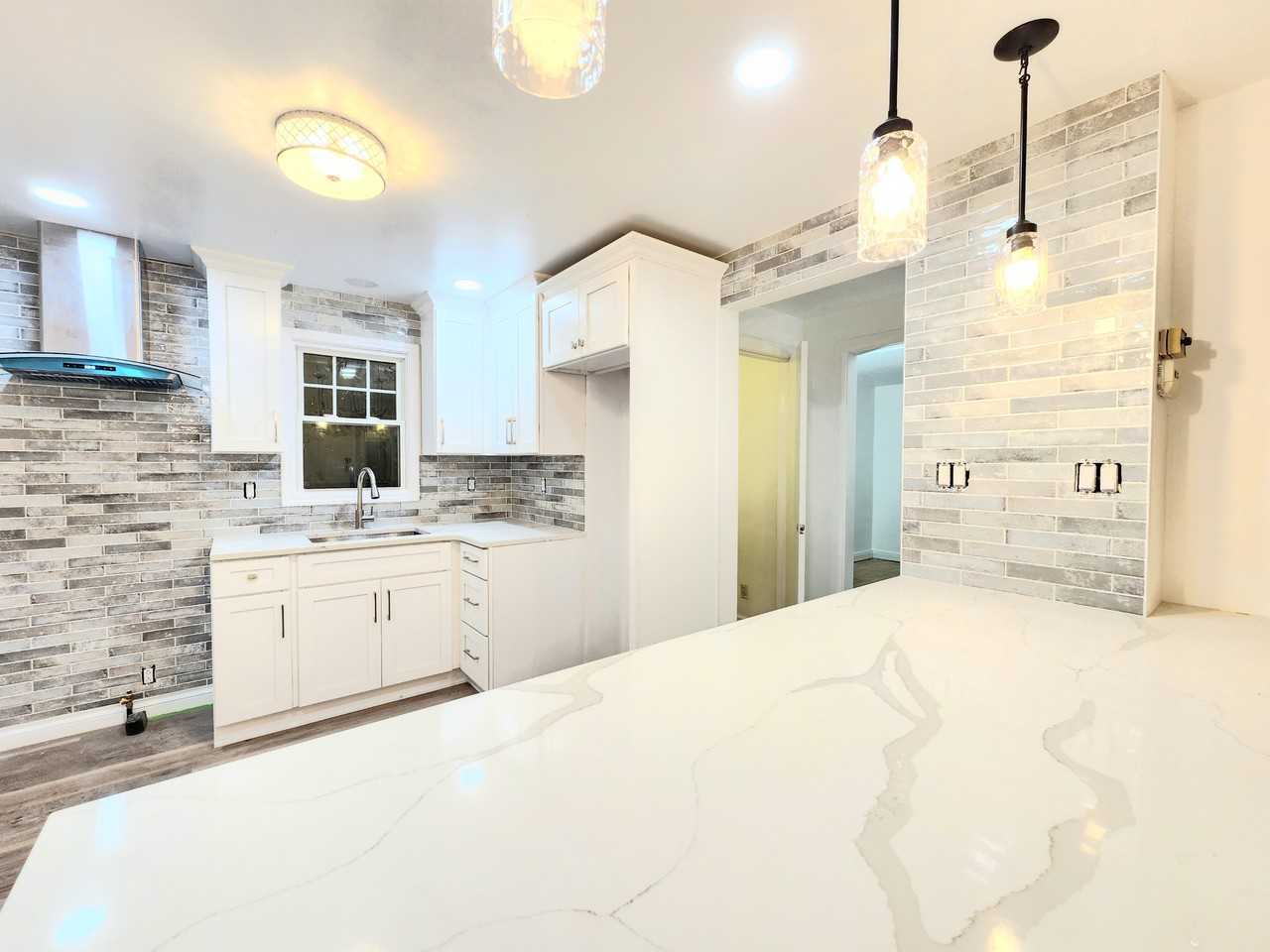 8 Roycroft Blvd #NA - Photo 3 of 17