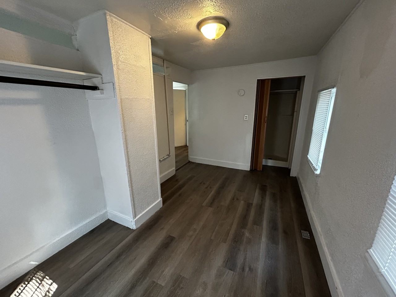 728 East Lake Avenue #B - Photo 3 of 9