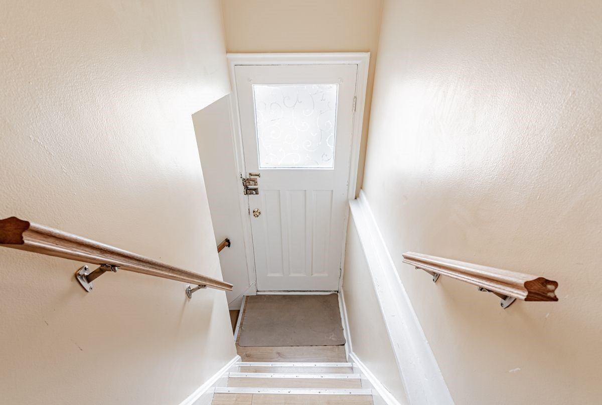 115 Frontenac Avenue - Photo 9