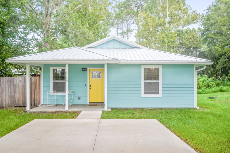 1420 Los Robles Ave - Photo 3 of 17