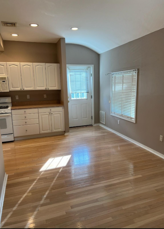 4 Field Ln - Photo 2 of 13