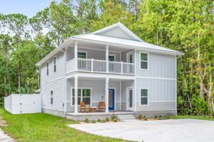 featured image of 975 Ervin St