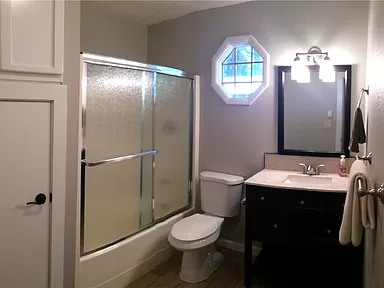 571 N Fairway Dr W - Photo 3 of 10