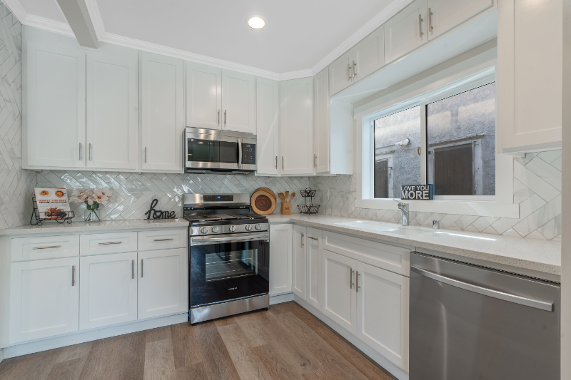 3918 1/2 Dalton Ave #3918-1-2 - Photo 4 of 25