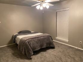 7422 Darnell St - Photo 1 of 1
