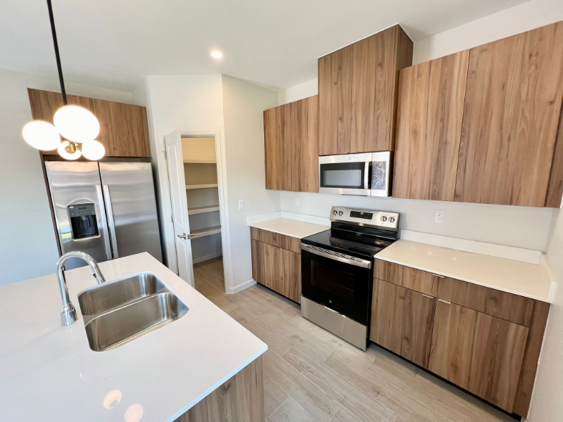 3500 Duke Ave #4 - Photo 2 of 6