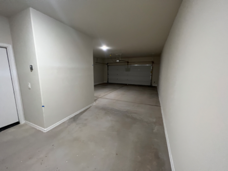 18421 W Whispering Wind Dr - Photo 2 of 13