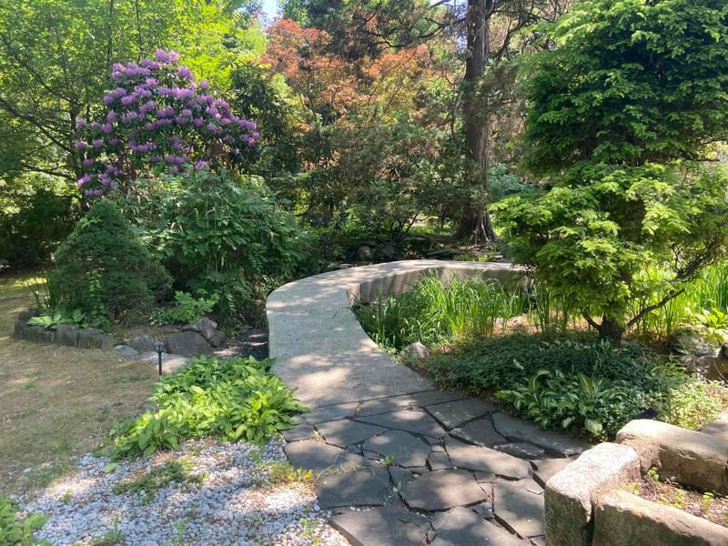 259 Locust Ave - Photo 3 of 7