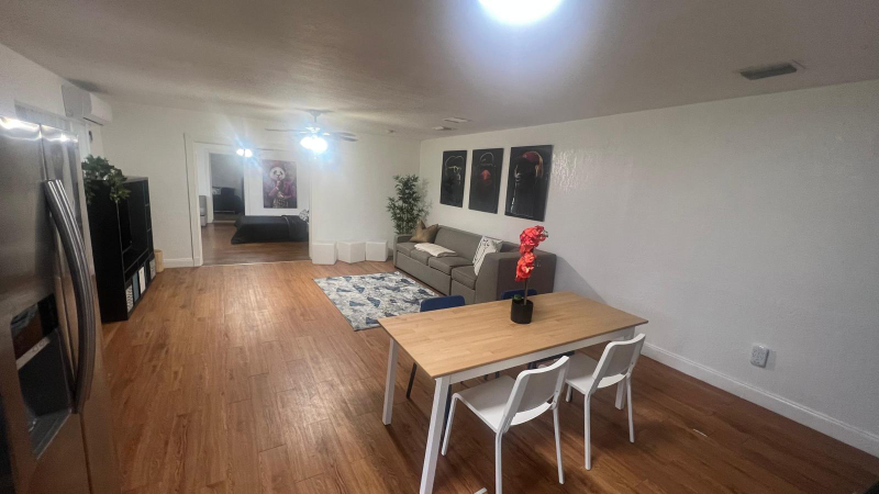 1895 Nw 175th St - Photo 3 of 7