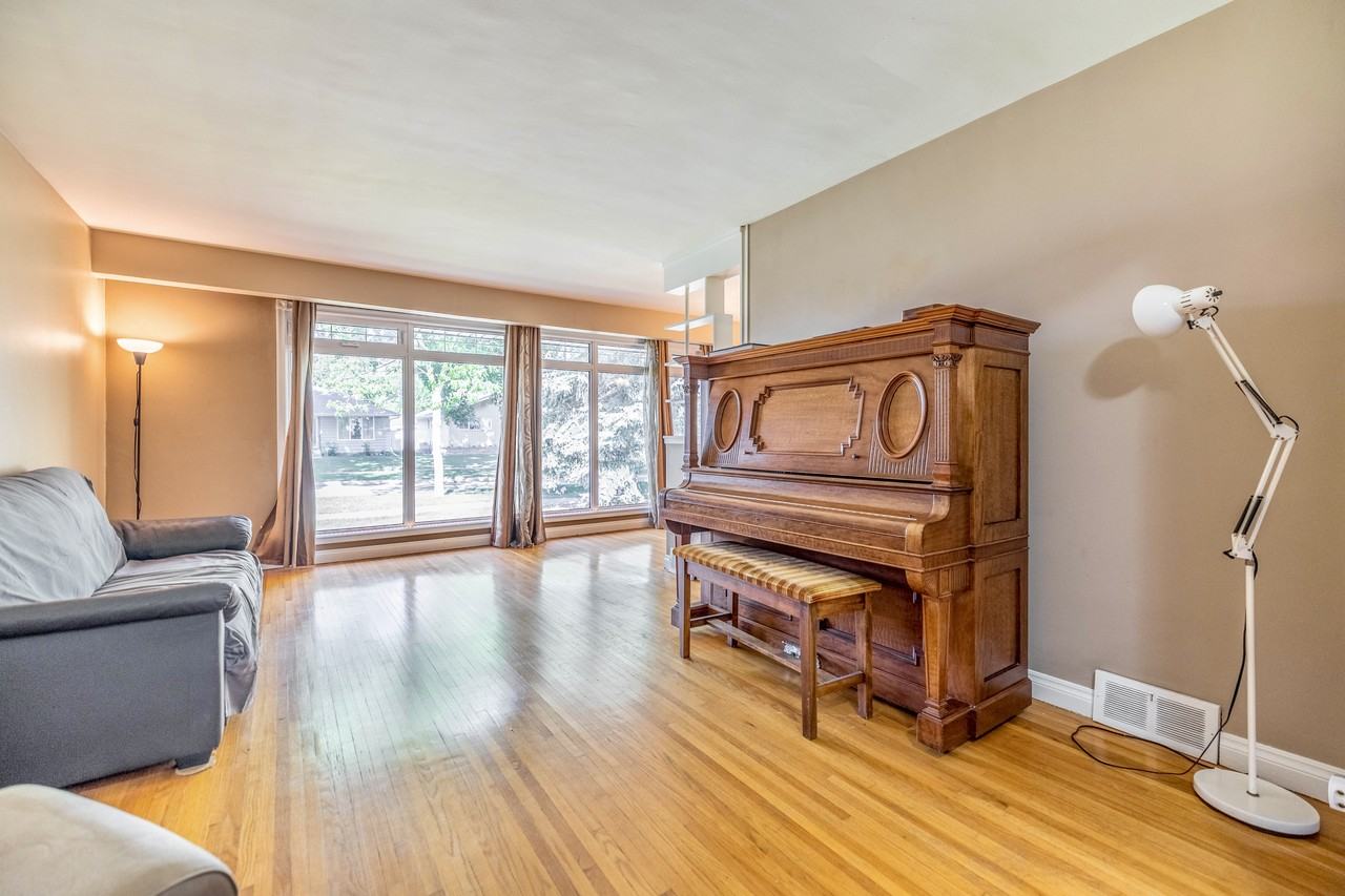 508 Cordova Street - Photo 7 of 29