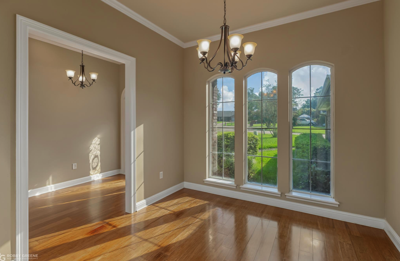 10475 Meadowview Dr #NA - Photo 6 of 15
