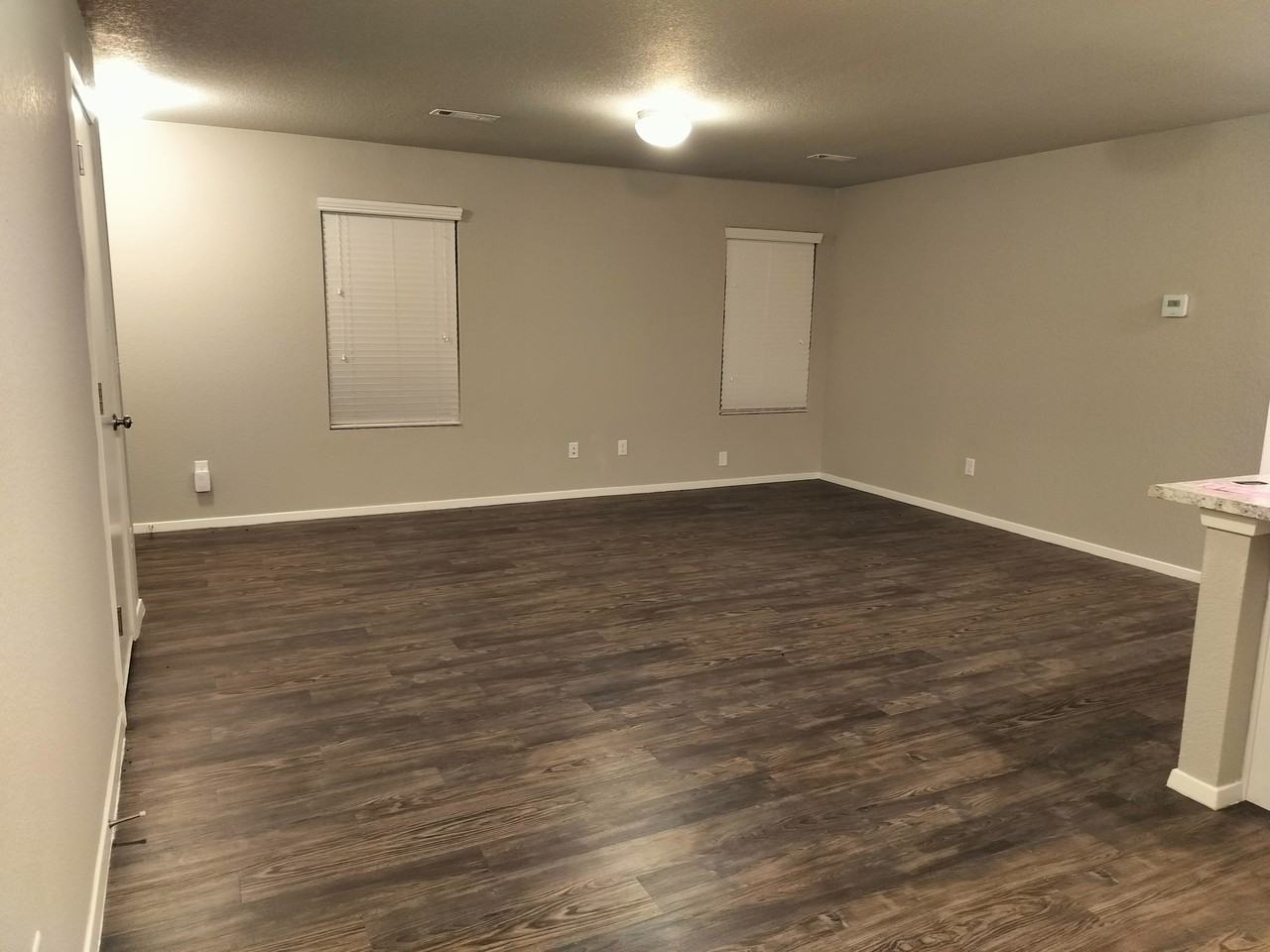 262 E Anabranch Ct #NA - Photo 4 of 27