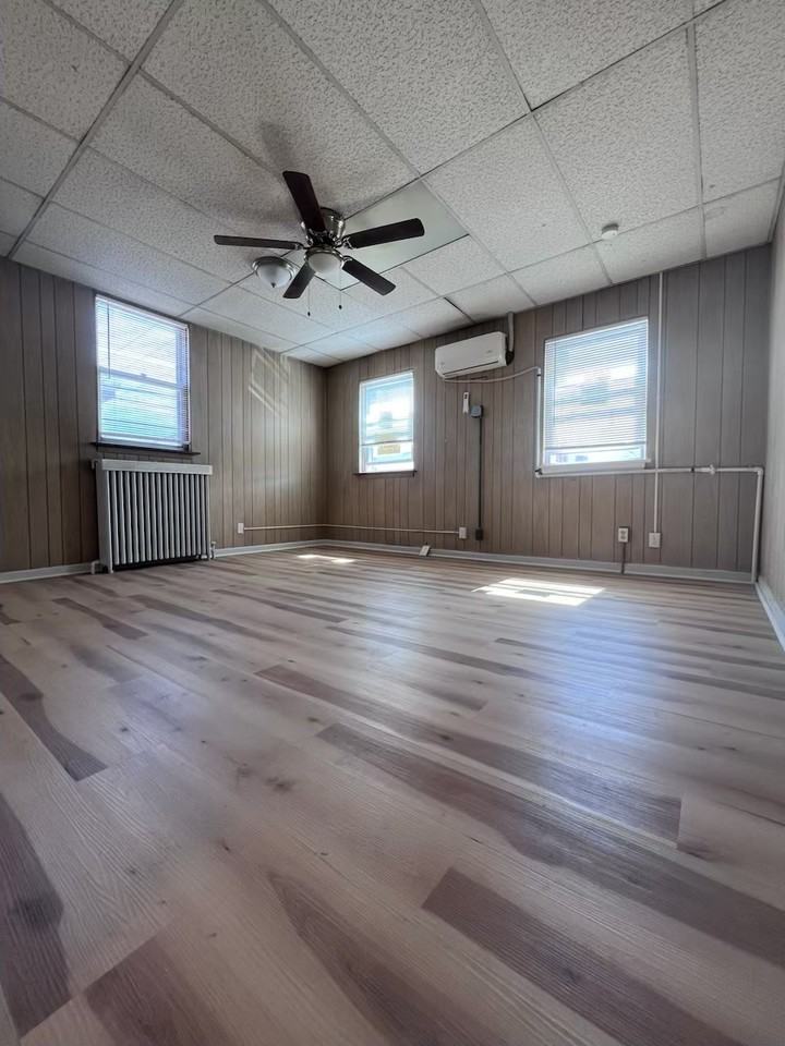 1244 S 22nd St #NA - Photo 2 of 20