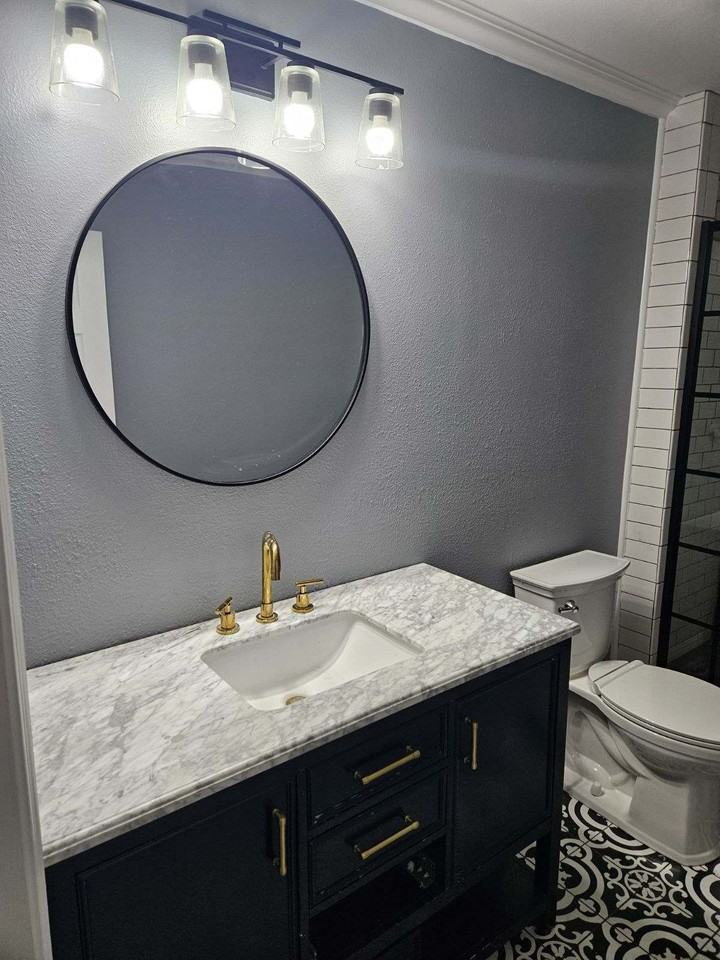 5900 Chatham Dr #NA - Photo 3 of 9