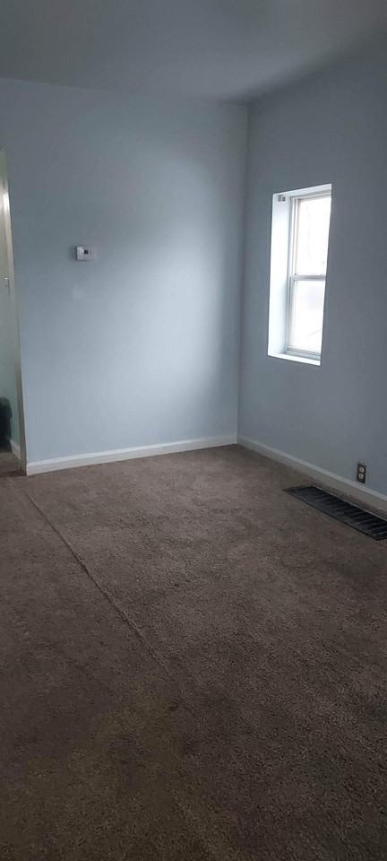 569 W 1st St #NA - Photo 2 of 11