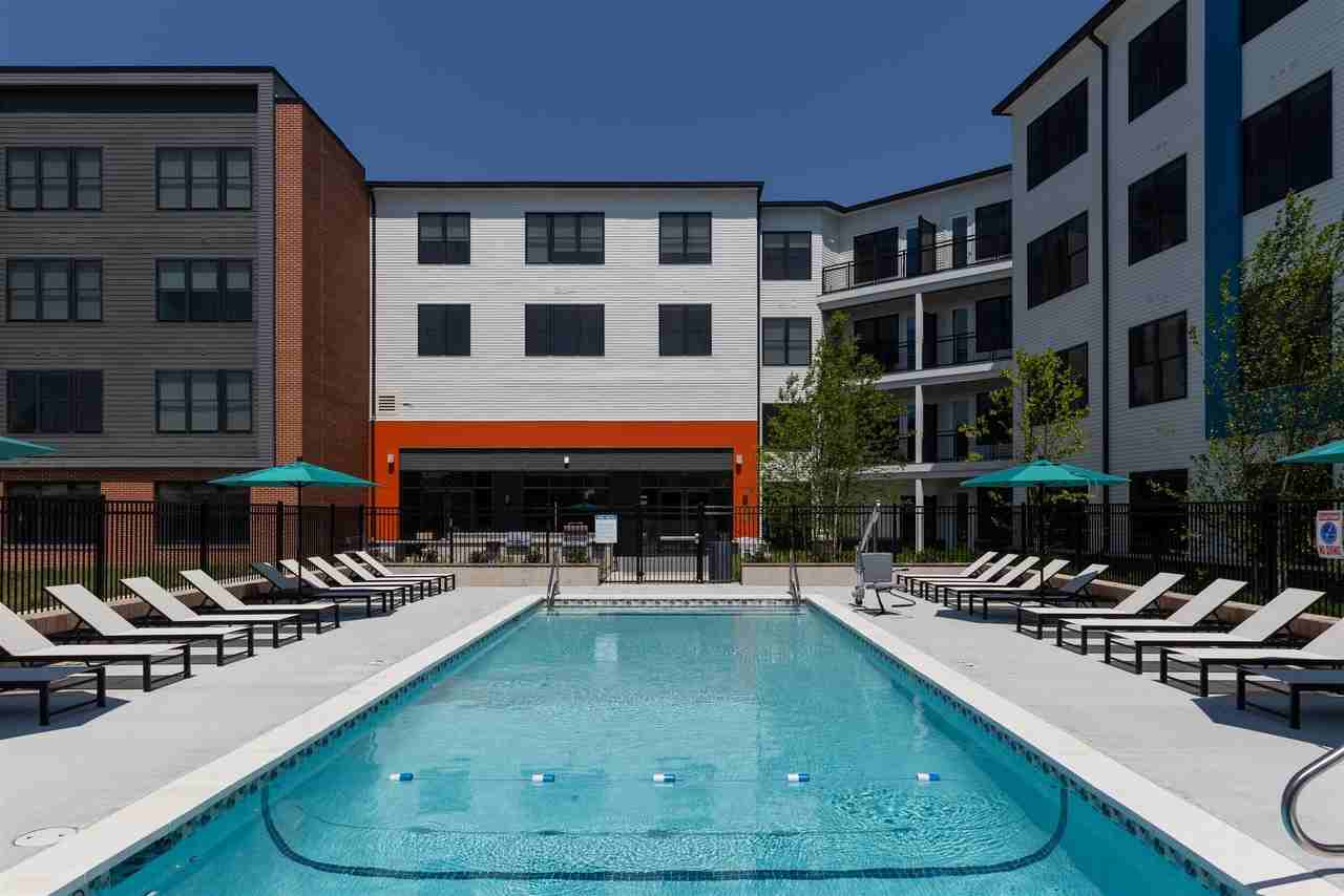 Parkway Apartments - Photo 2 of 52