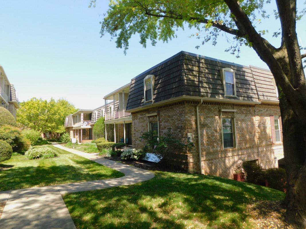 3115 Patrick Henry Dr ##524 - Photo 2 of 7