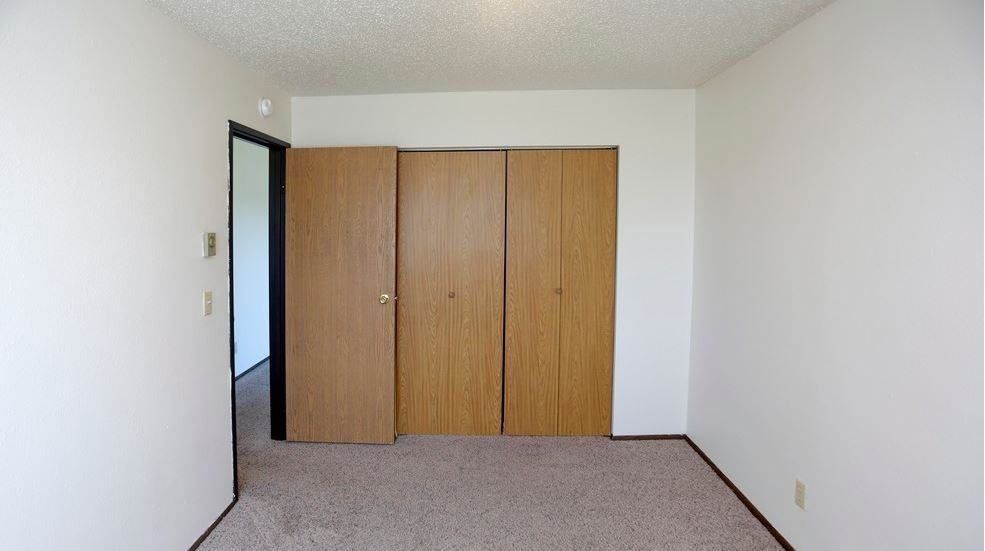 Arrowhead Estates 2641 - Photo 2 of 3