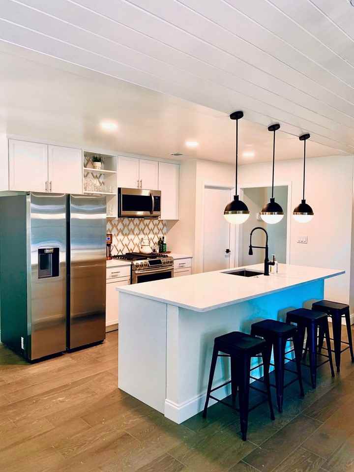 9002 Lodge Ct - Photo 5 of 15