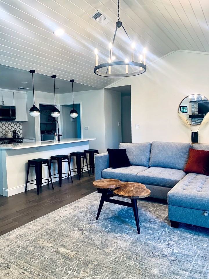 9002 Lodge Ct - Photo 6 of 15