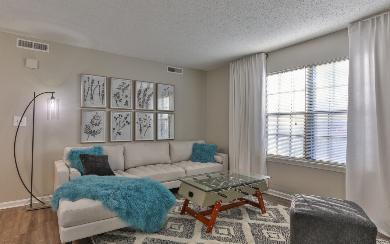 Windsor Palms Apartment Homes - Photo 3 of 20