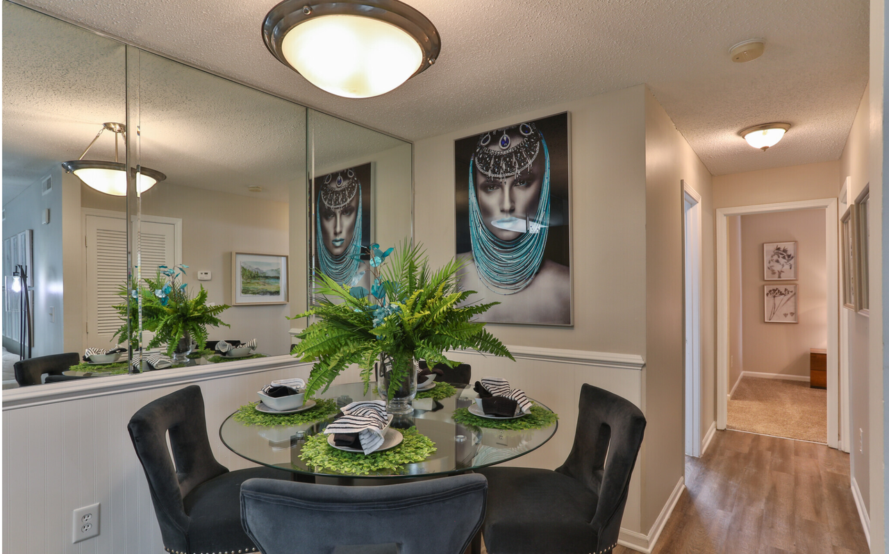Windsor Palms Apartment Homes - Photo 4 of 20