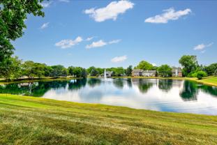 Water's Edge Apartments - Photo 1 of 1
