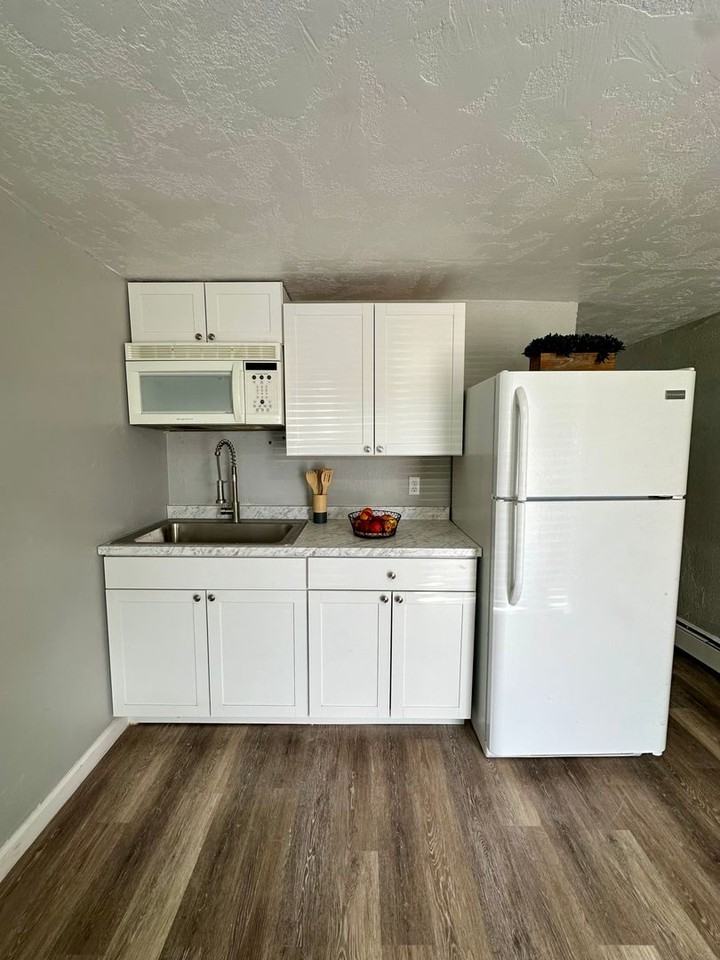 Creek Side Studios, Live affordably without roommates! - Photo 4 of 7