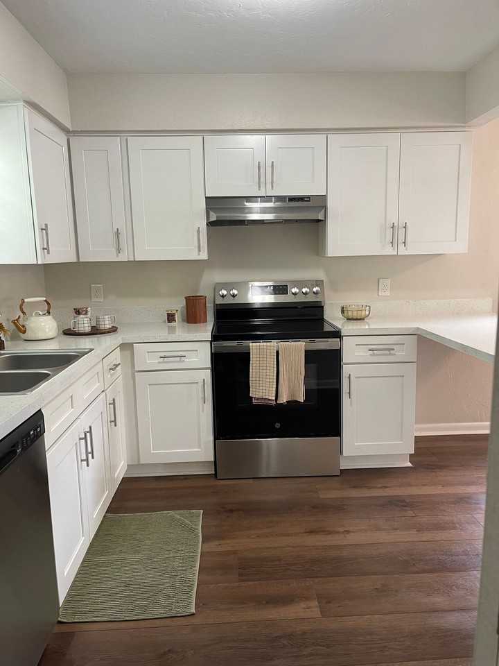 Cypress Villas | 1 & 2 Bedroom Apartments in Gainesville, FL - Photo 2 of 8