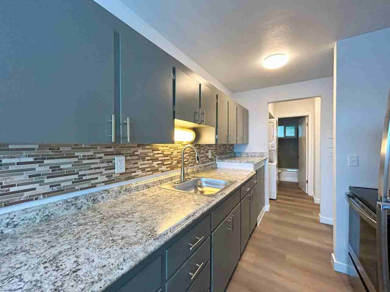 39th Ave Flats - Photo 6 of 35