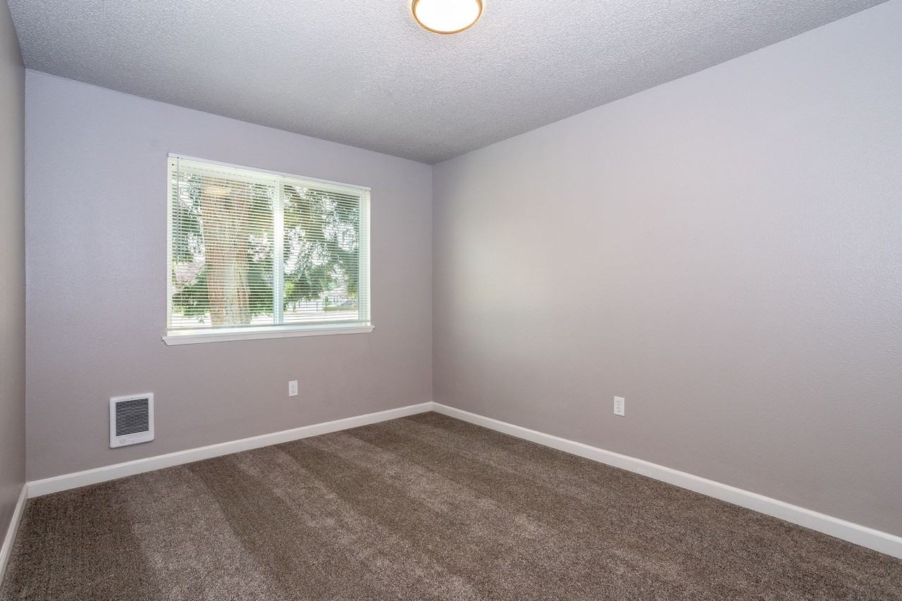 Forest Park Apartments - Photo 6 of 12