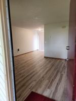featured image of 3300 Hollywood Dr Ne