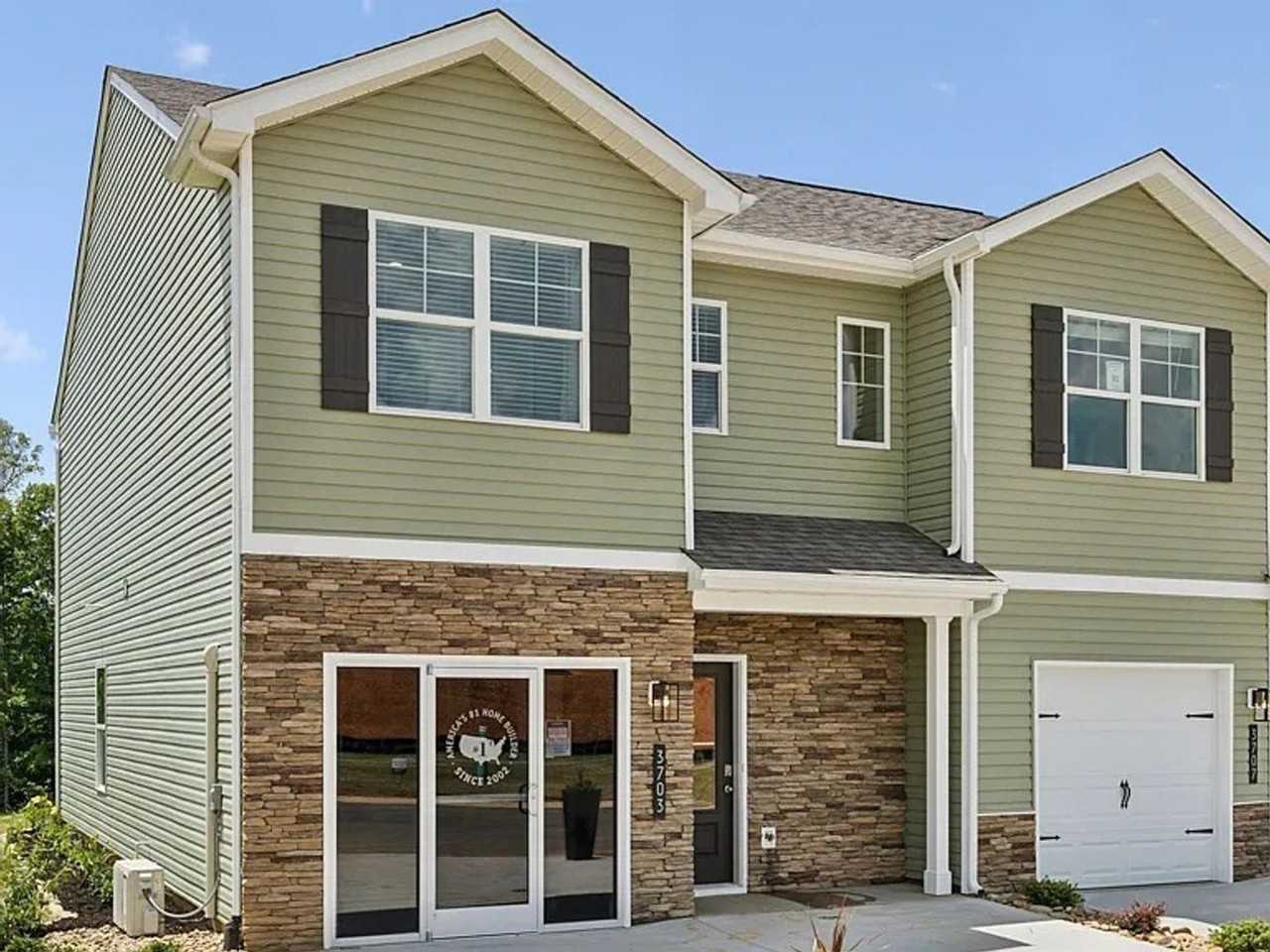 3719 Wyatt Way - Photo 3 of 25