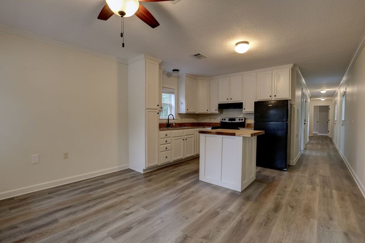 6602 County Road 32 - Photo 2 of 13