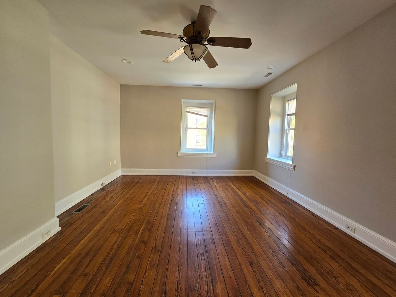 3609 Hamilton Street - Photo 3 of 15