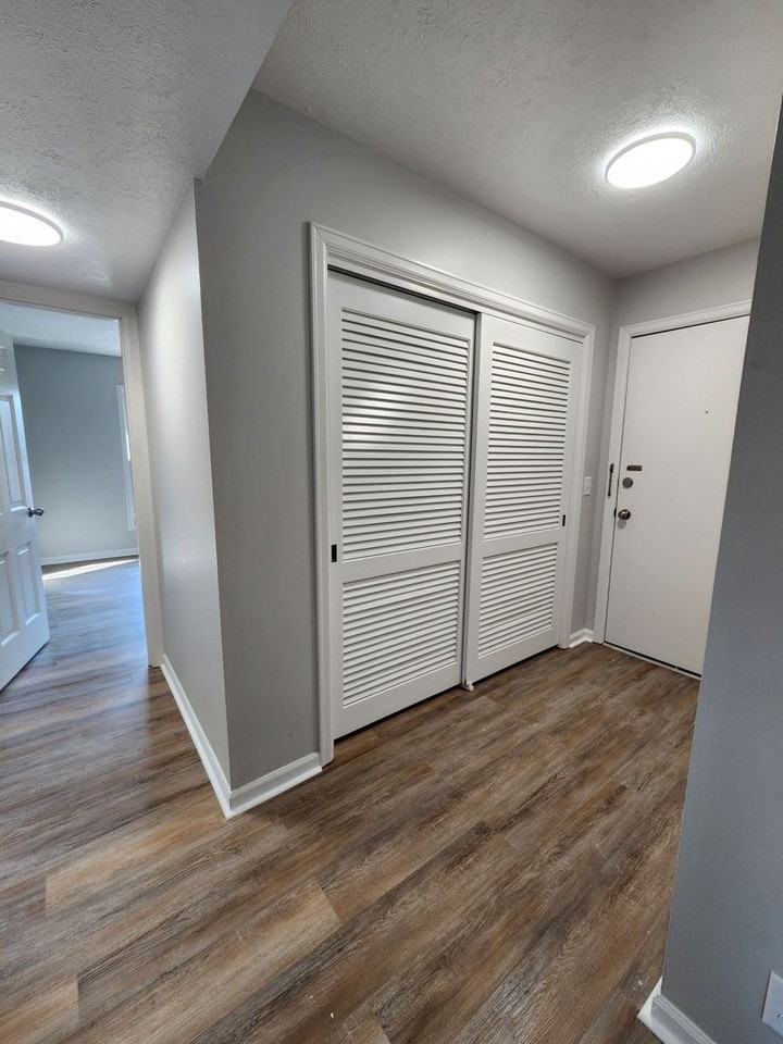 38 Dillman Dr - Photo 3 of 13