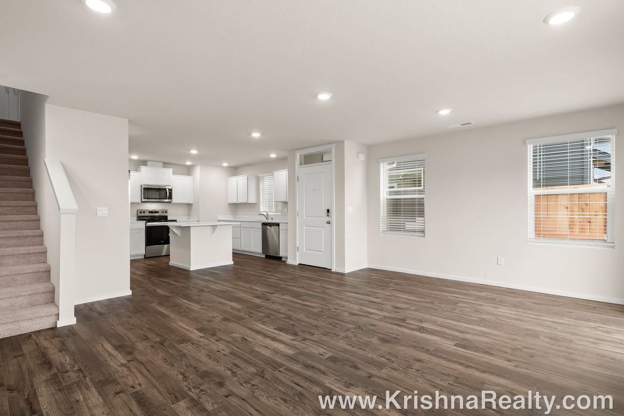 10226 Ne 79th Ct - Photo 4 of 22