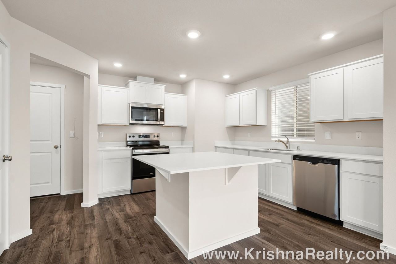 10226 Ne 79th Ct - Photo 7 of 22