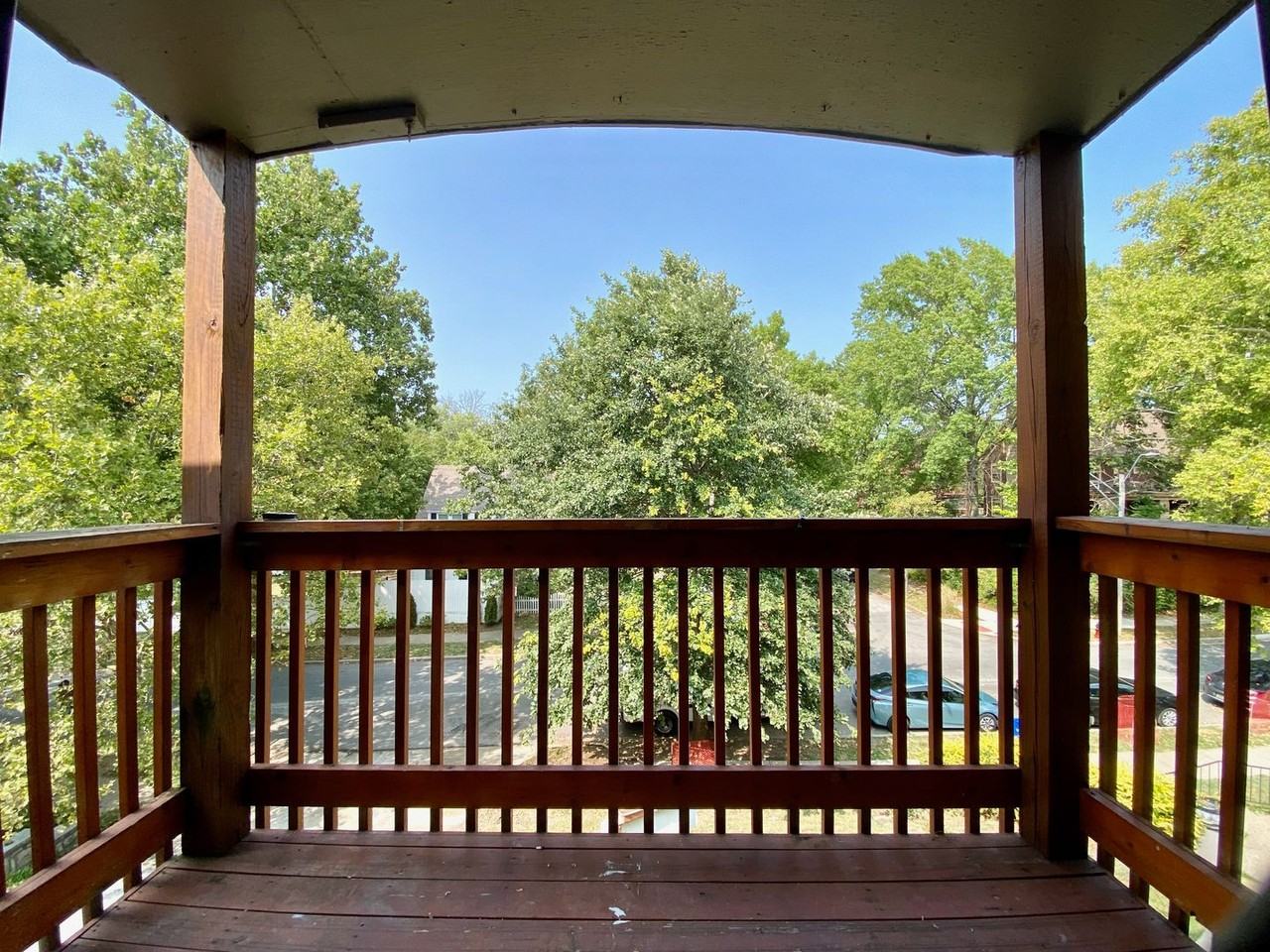 Seville Apartments - Photo 4 of 27