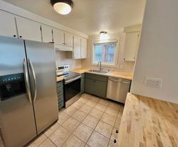 624 SE Wilson Avenue - Photo 1 of 1