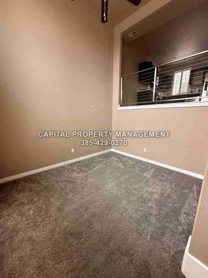 4578 W South Jordan Pkwy - Photo 4 of 18