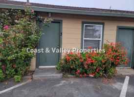 featured image of 1017 El Camino Real N