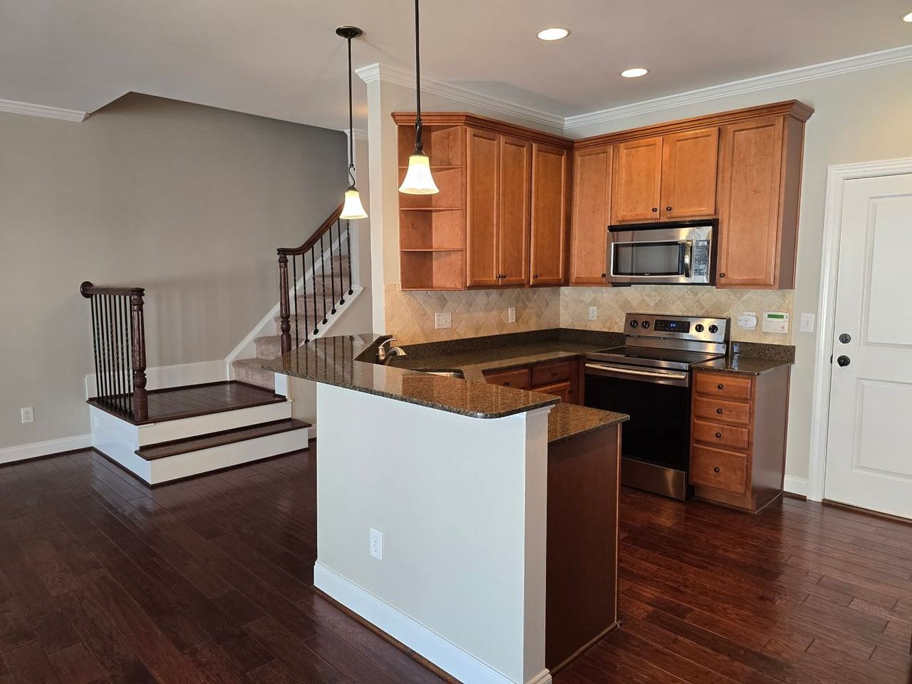 1104 Checkerberry Dr - Photo 6 of 23