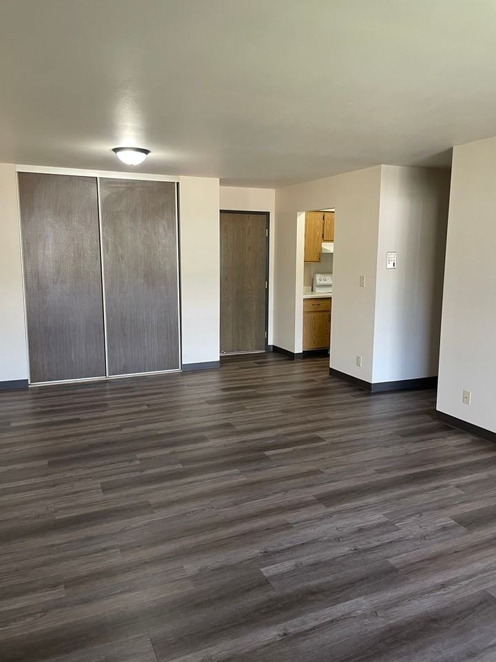 Brookside Apartments - Photo 5 of 25