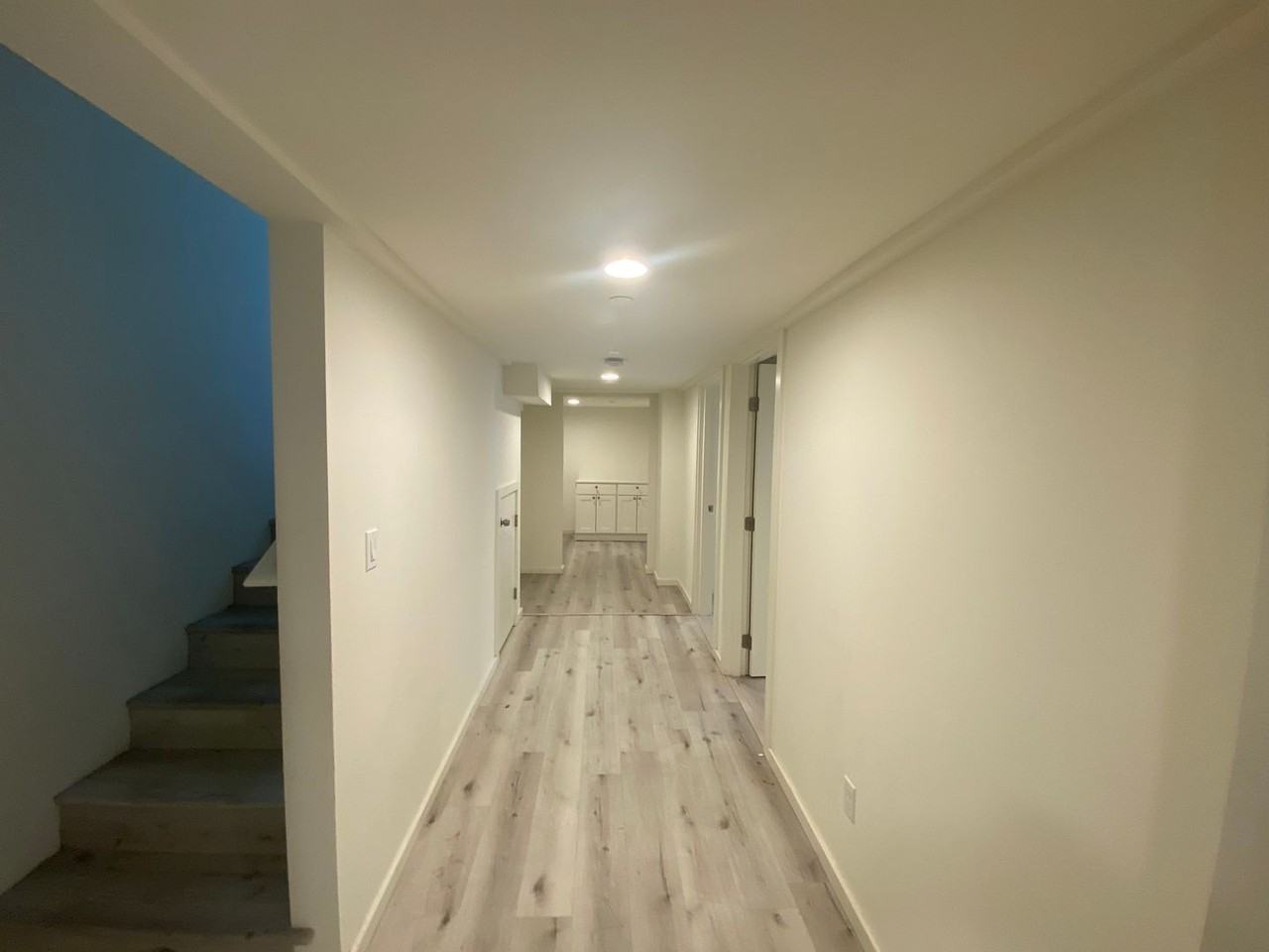 SEA 1709 Columbia - Photo 2 of 8