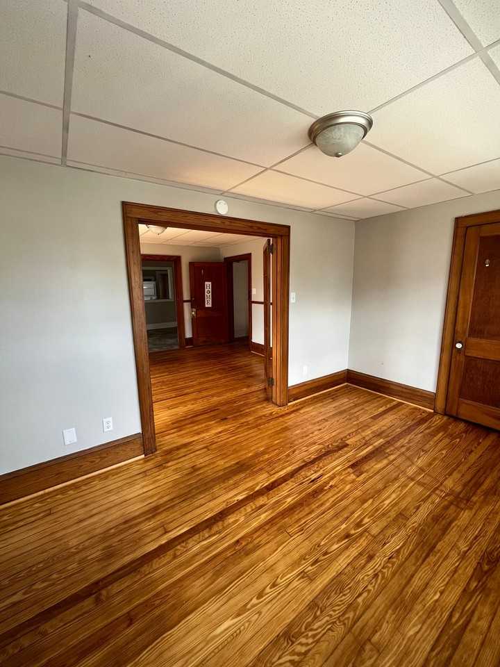 151-157 Race St. Sunbury - Photo 4 of 14