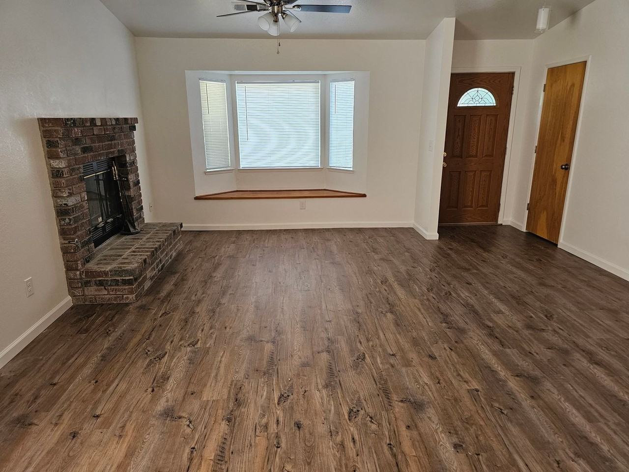 1748 E Beech Ave - Photo 2 of 11