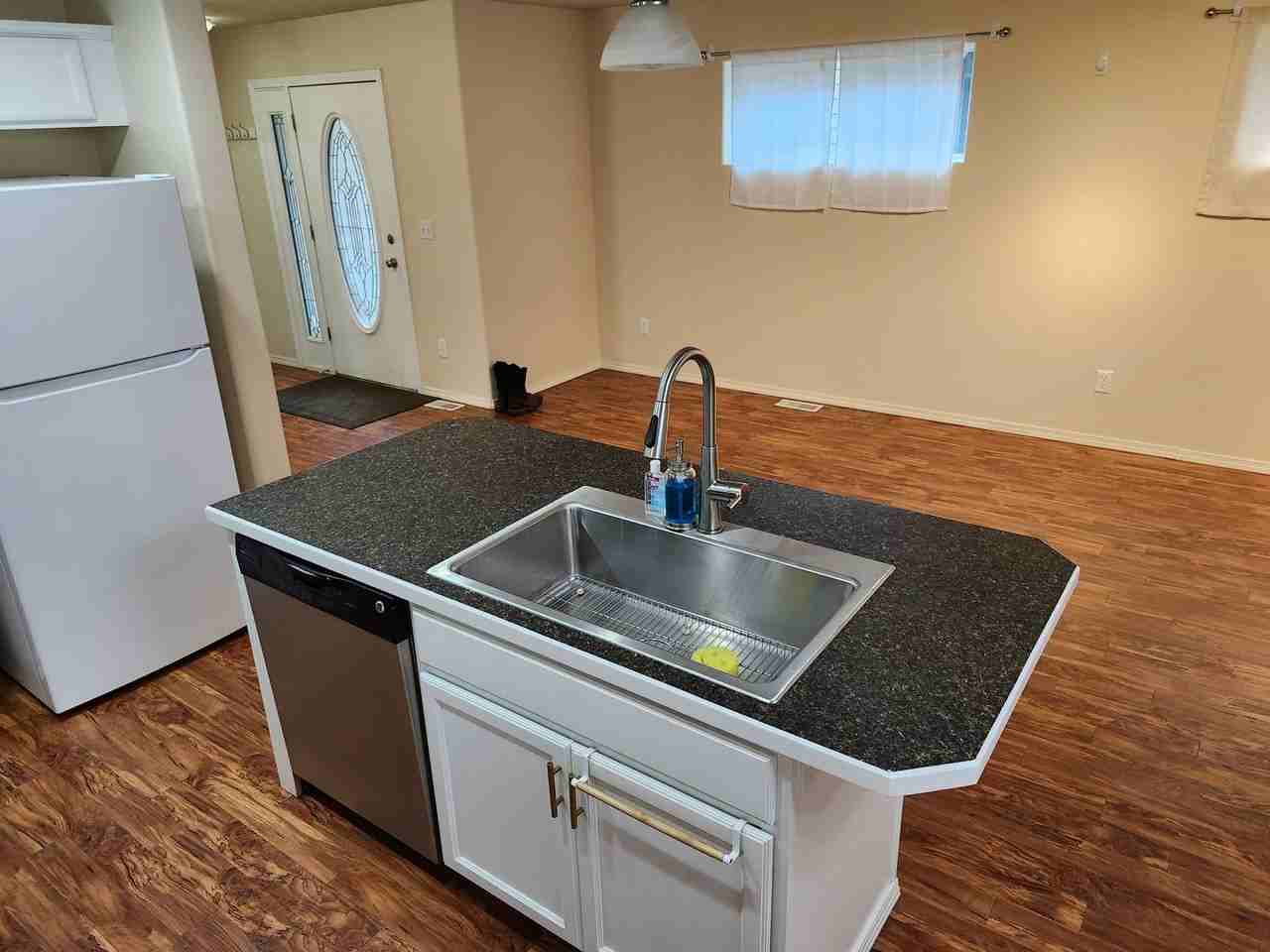 2431 Hillbrook Cir - Photo 2 of 21