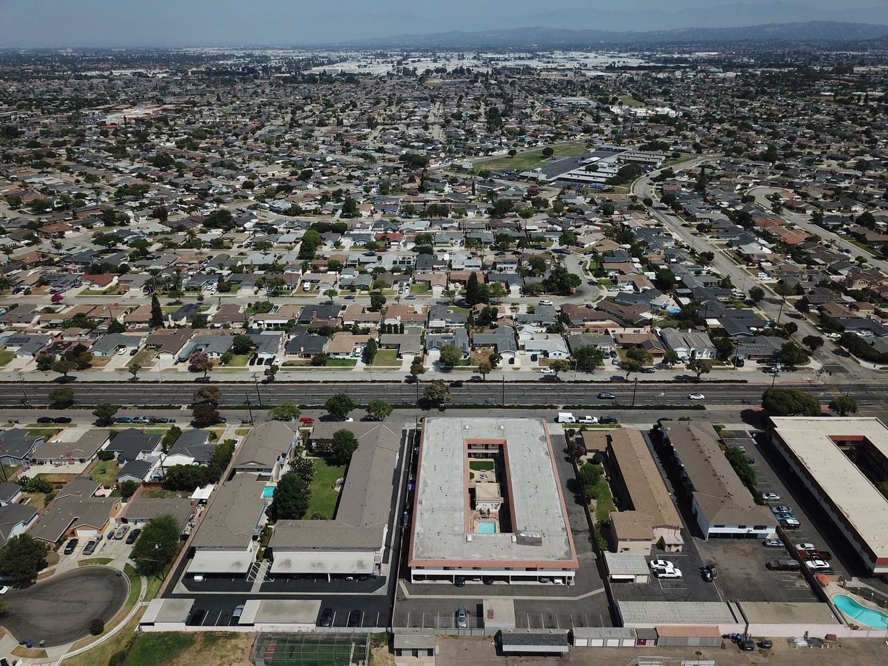 6412 Crescent Ave - Photo 7 of 7